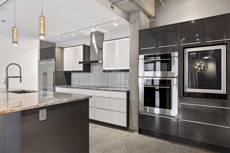 345 6th Ave N #202, Minneapolis, MN 55401