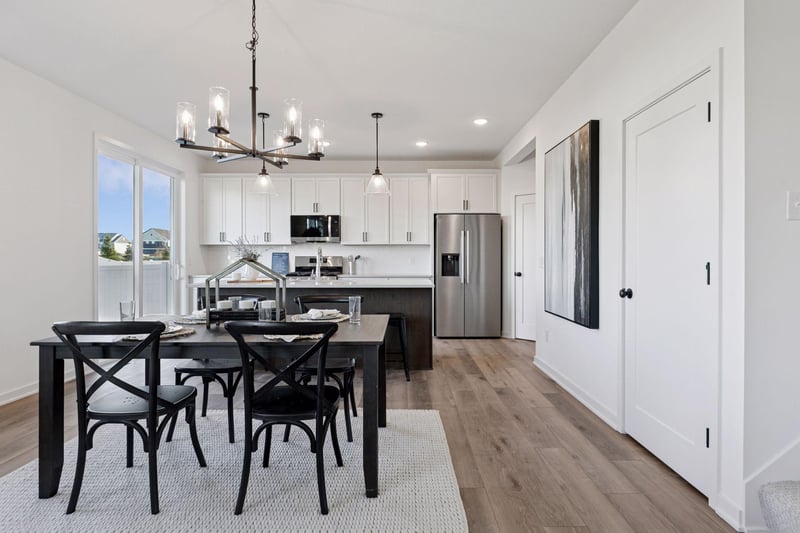 10157 Blackmoor Rd, Woodbury, MN 55129