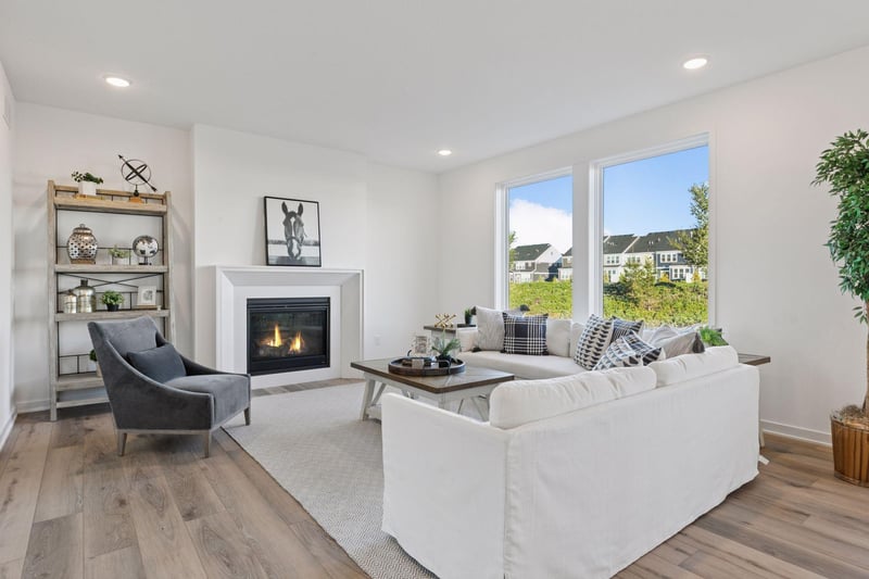 10157 Blackmoor Rd, Woodbury, MN 55129
