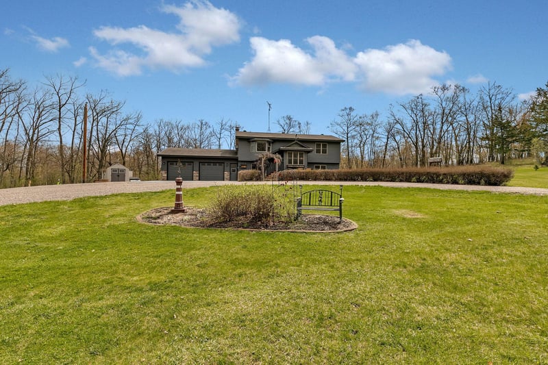 32062 742nd Ave, South Haven, MN 55382