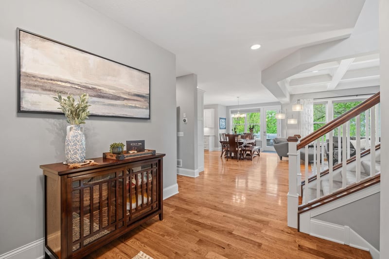 5275 Ranchview Ln N, Plymouth, MN 55446