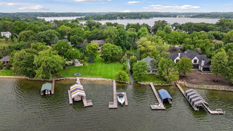 3135 North Shore Dr, Orono, MN 55391