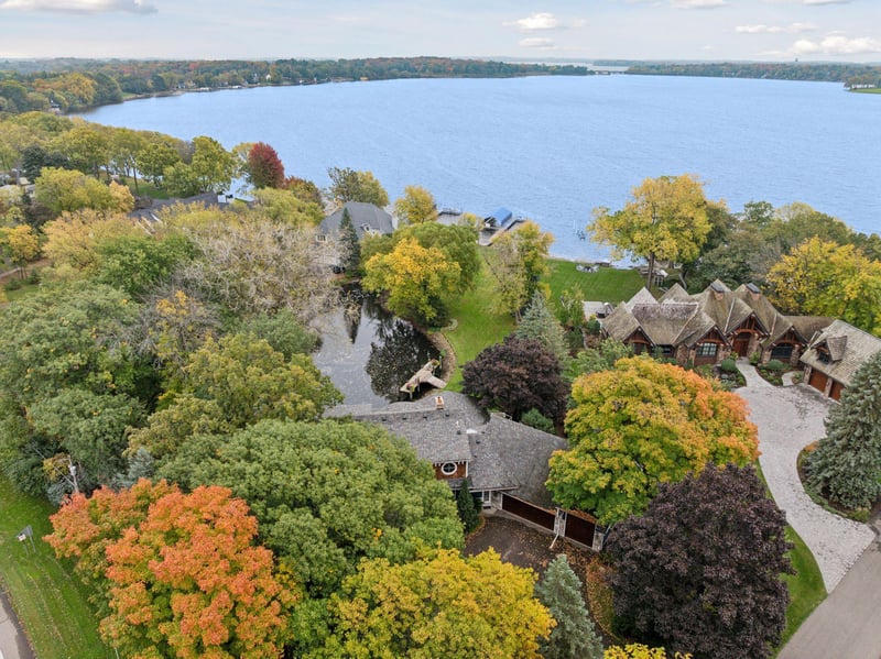 3135 North Shore Dr, Orono, MN 55391