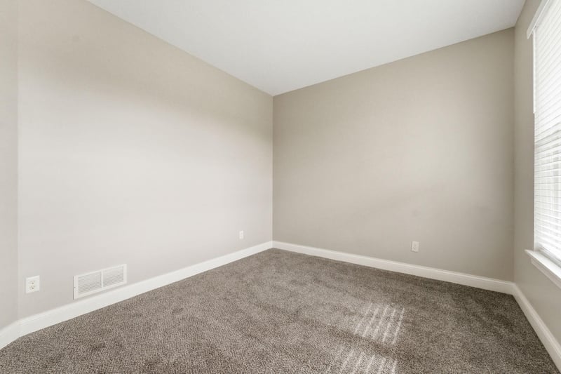 4042 Grand Chevalle Pw, Chaska, MN 55318