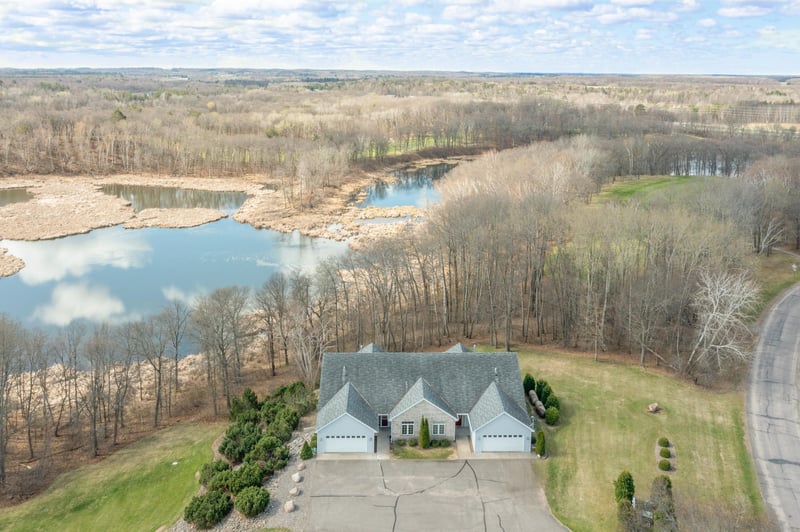 34526 Hillcrest Rd, Motley, MN 56466