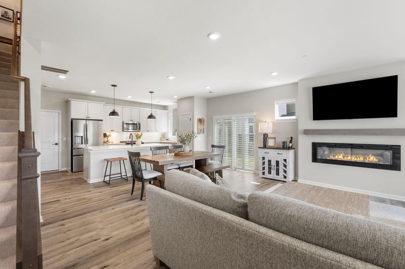 625 E Blossom Cir, Orono, MN 55356