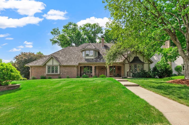3405 Sycamore Ln N, Plymouth, MN 55441