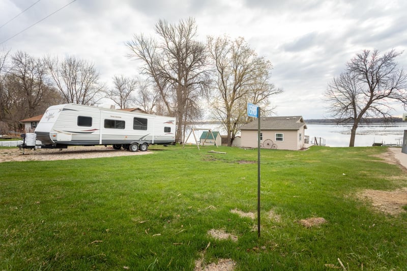 15981 Bayview Dr NE, Parkers Prairie, MN 56361