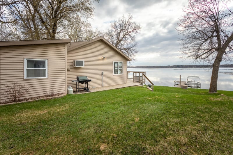 15981 Bayview Dr NE, Parkers Prairie, MN 56361