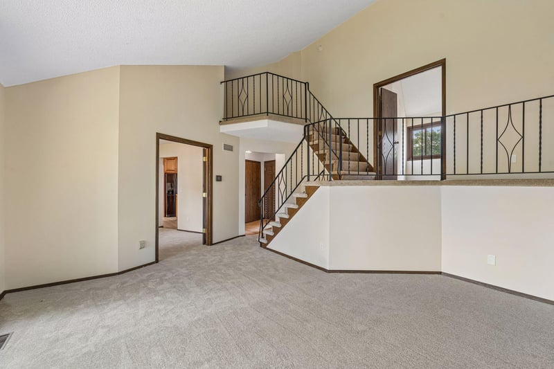 1641 61st Ave NE, Fridley, MN 55432
