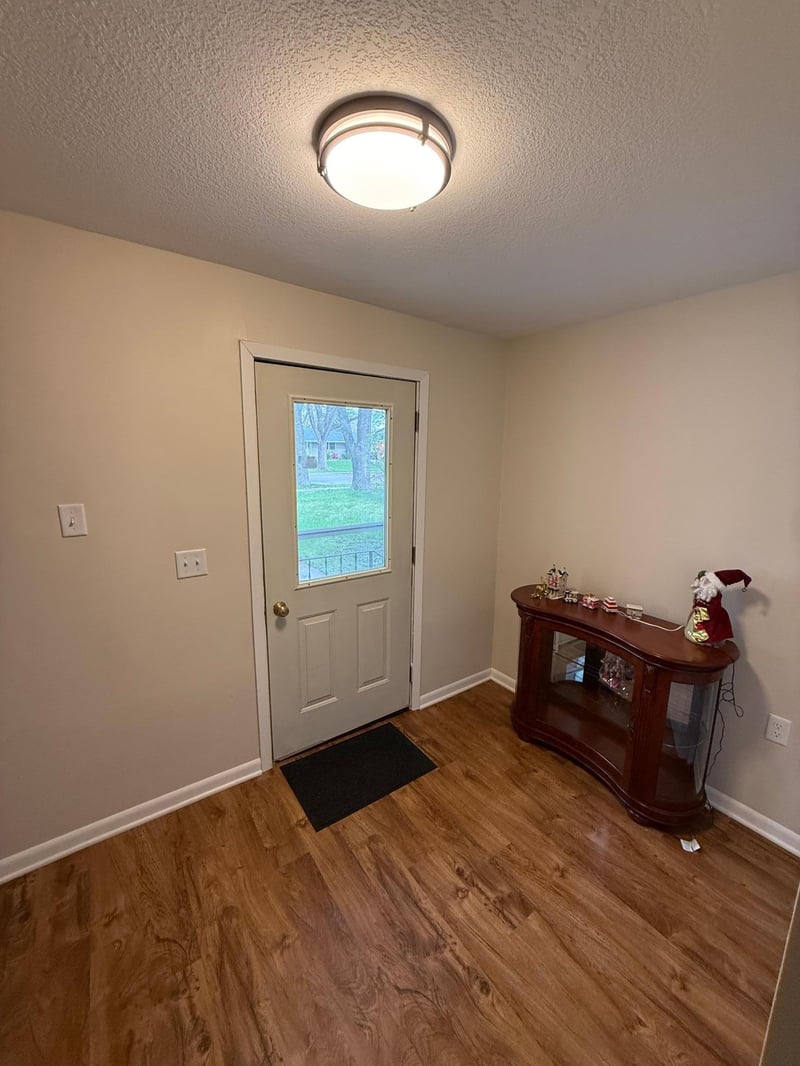 1416 7th St SW, Willmar, MN 56201