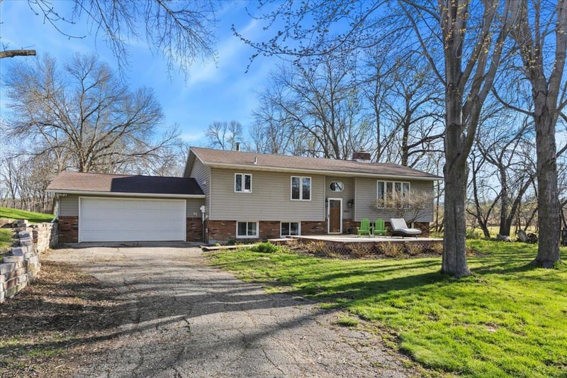 11854 N Shore Dr, Spicer, MN 56288