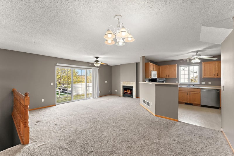 14516 Lockslie Trl, Savage, MN 55378
