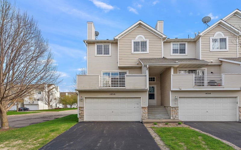 14516 Lockslie Trl, Savage, MN 55378
