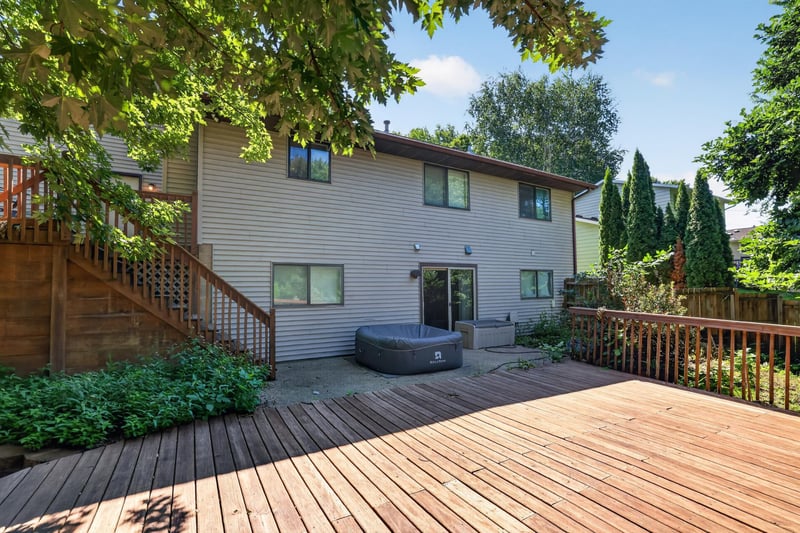 929 Byron Ave N, Byron, MN 55920