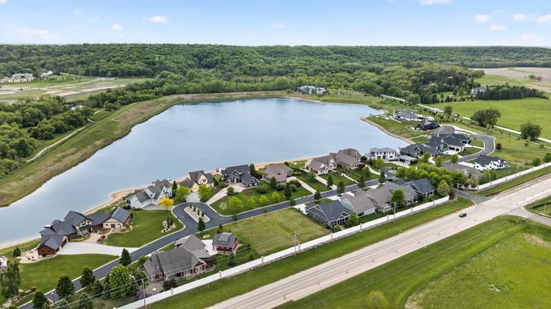 3789 Mayo Lake Rd SW, Rochester, MN 55902