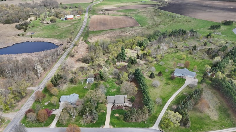11015 Terry Rd, Avon, MN 56310