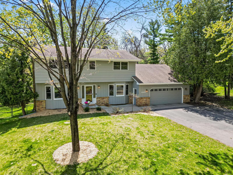 6903 Rosemary Rd, Eden Prairie, MN 55346