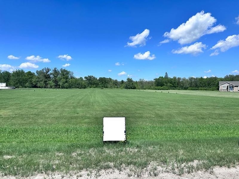 12140 NE 126th Ave NE, Thief River Falls, MN 56701