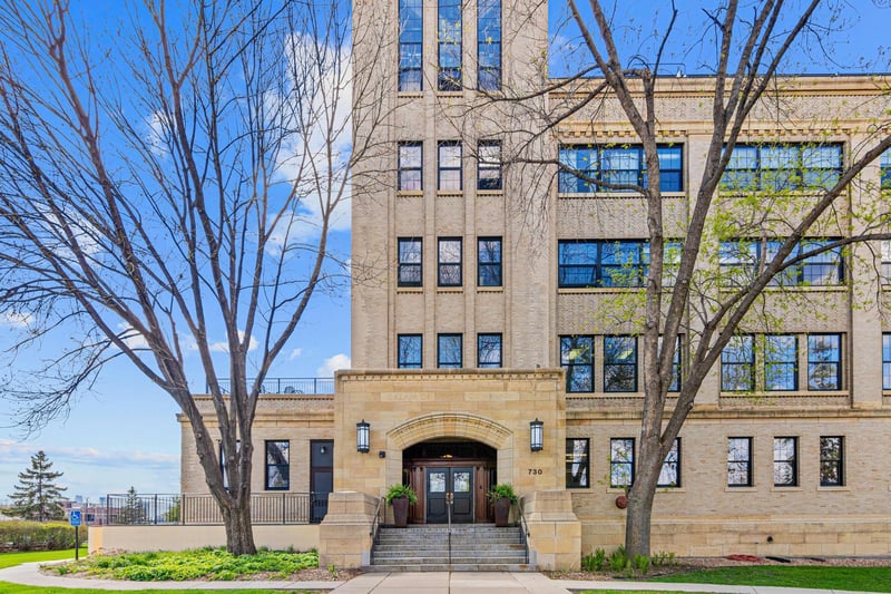 730 Stinson Blvd #309, Minneapolis, MN 55413