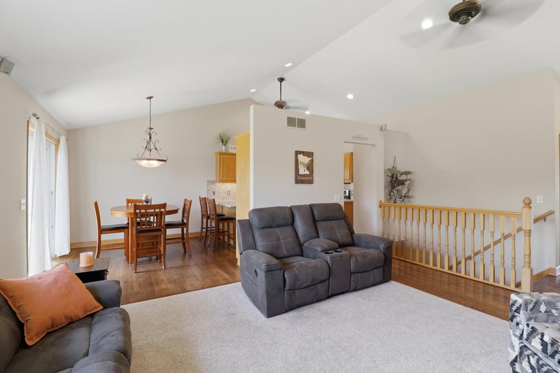 237 Mac St, Elko New Market, MN 55054