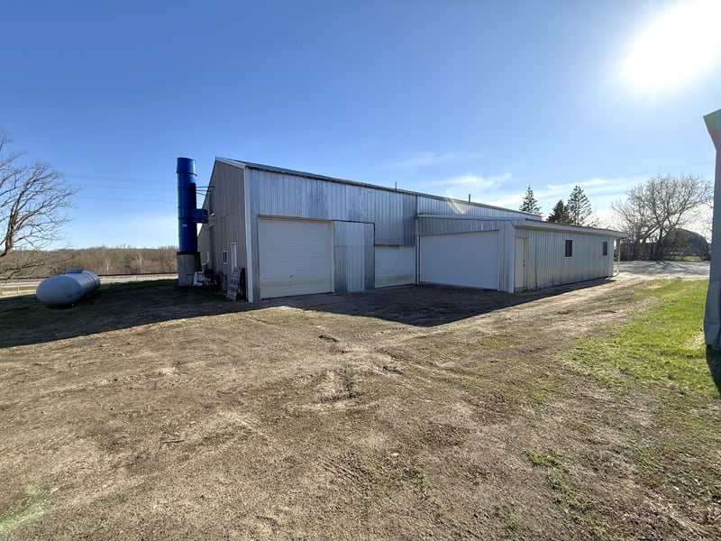 102 Main St, Bluffton, MN 56518