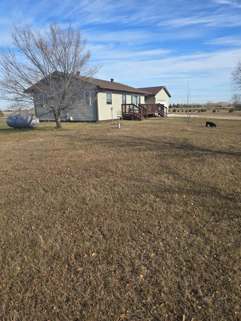 41485 429th St, Perham, MN 56573