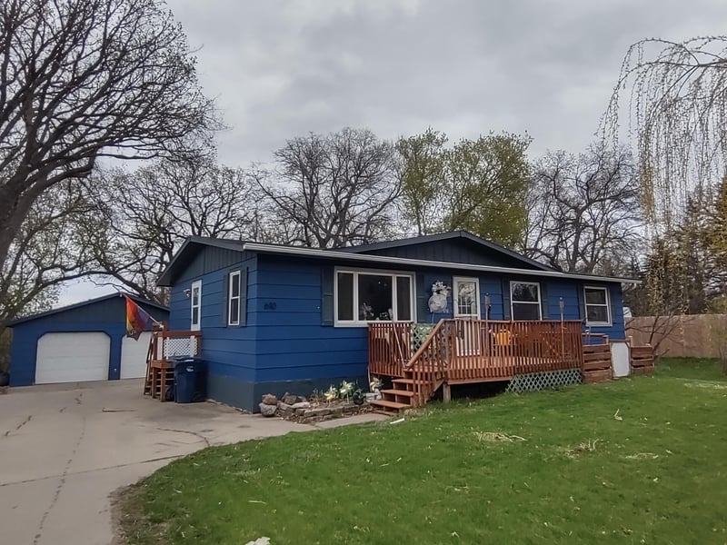 610 Springen Ave, Fergus Falls, MN 56537