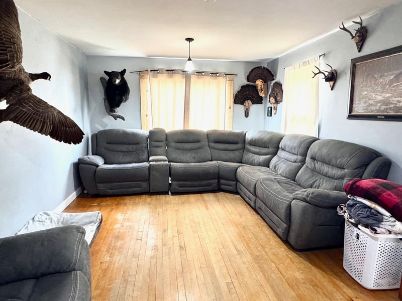 513 Lake St NE, Warroad, MN 56763