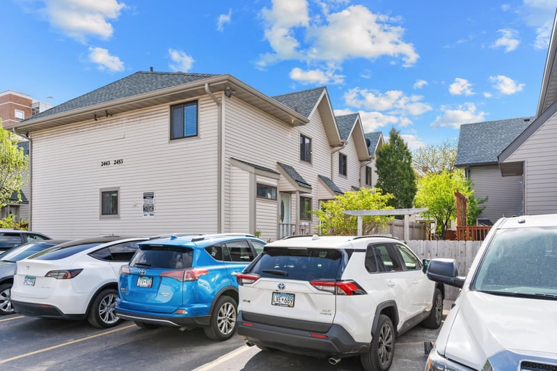 2443 Elliot Ave, Minneapolis, MN 55404