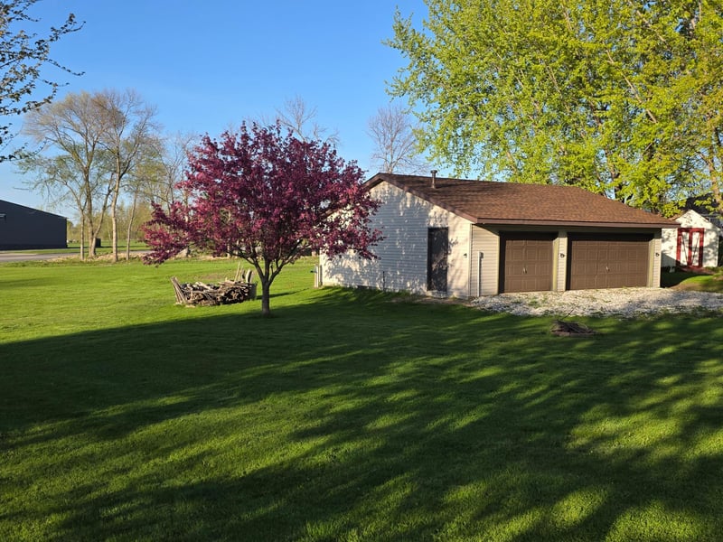 330 Arglen Dr, Owatonna, MN 55060