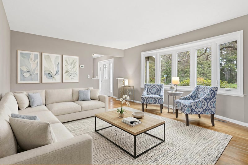 5815 Evergreen Ln, Shoreview, MN 55126