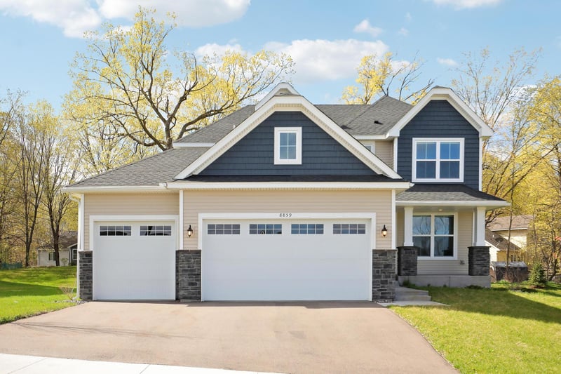 8859 Foust Ln, Rockford, MN 55373
