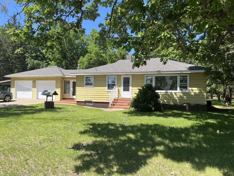 255 Waite Ave N, Waite Park, MN 56387