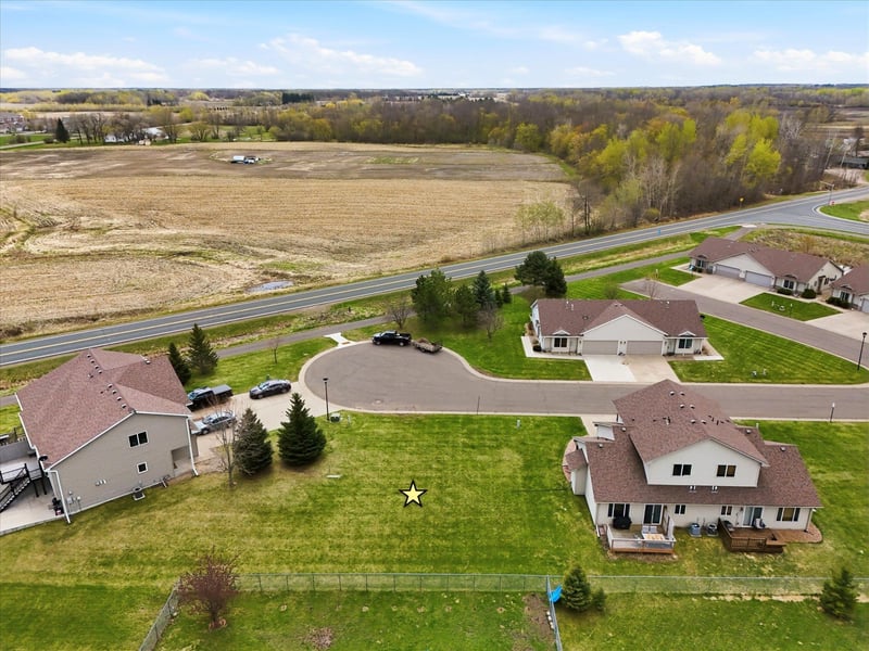 940 - 950 S Rush Landing Ct, Rush City, MN 55069