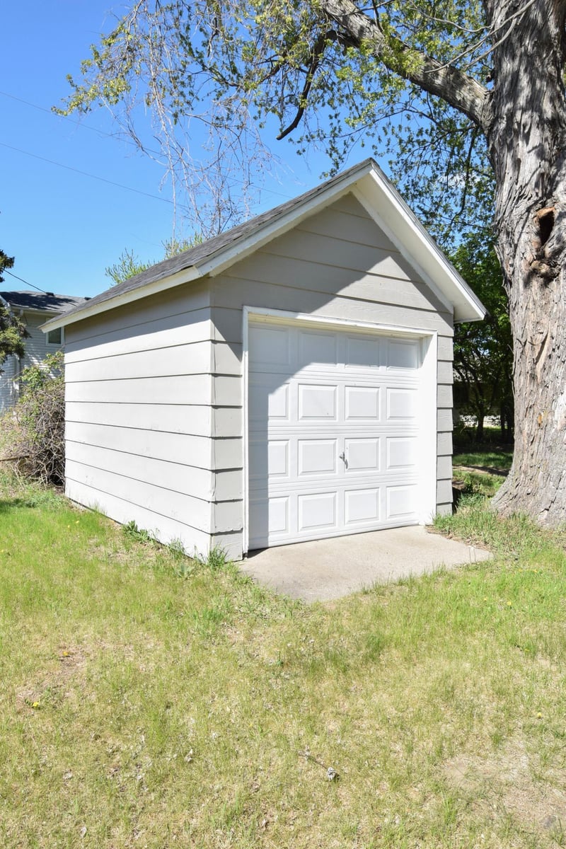 223 Heritage Blvd NW, Isanti, MN 55040