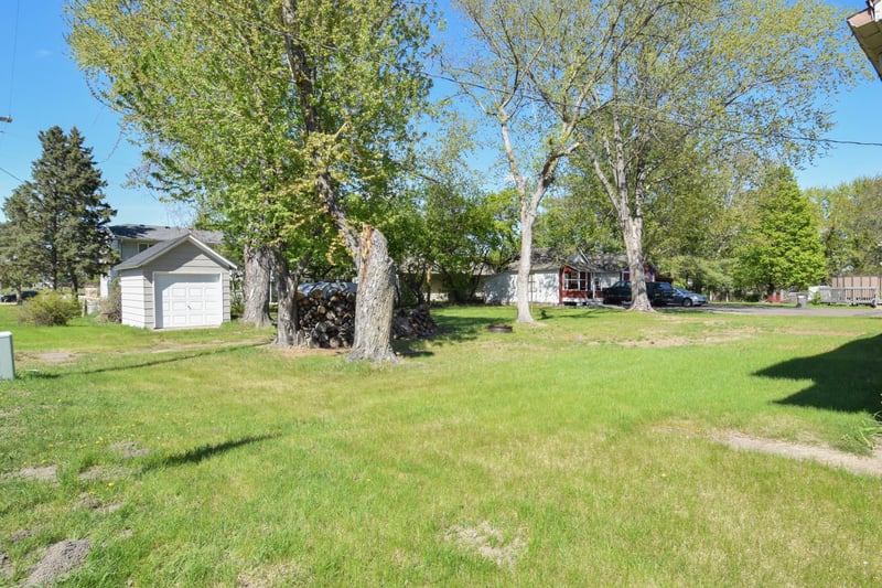 223 Heritage Blvd NW, Isanti, MN 55040