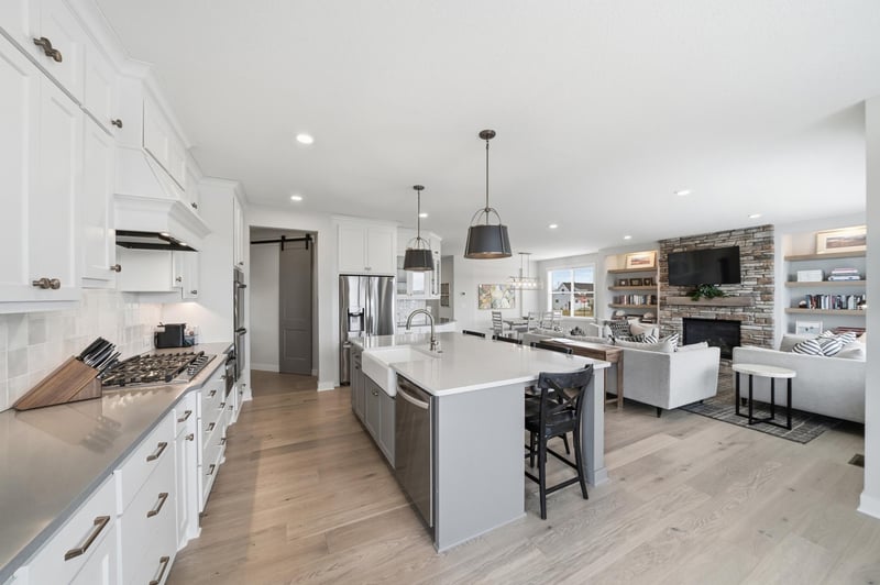 4330 Hillside Dr, Medina, MN 55340