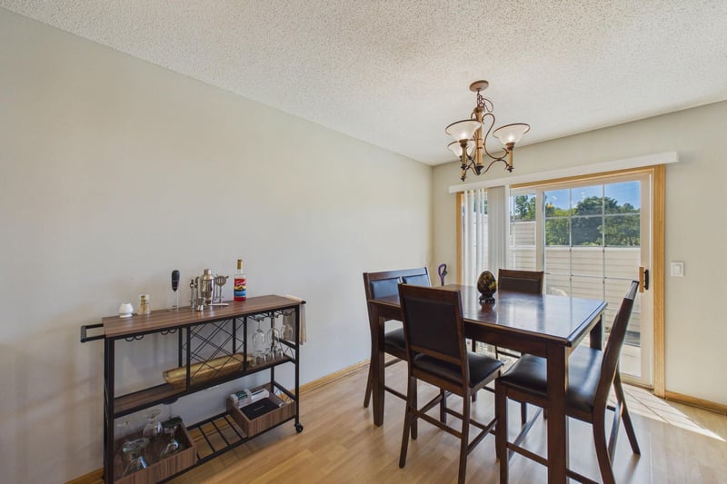 1781 Stone Meadow Blvd, Shakopee, MN 55379