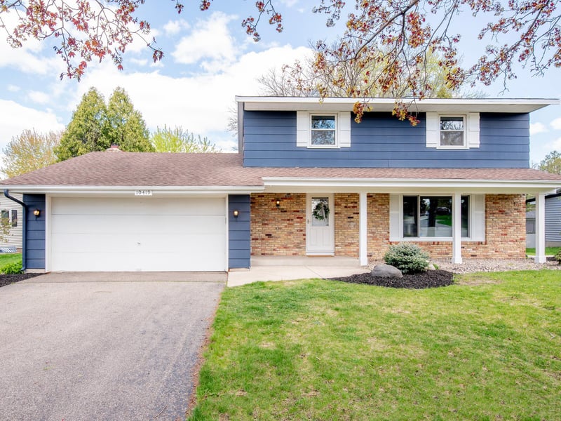 10419 Morris Rd, Bloomington, MN 55437