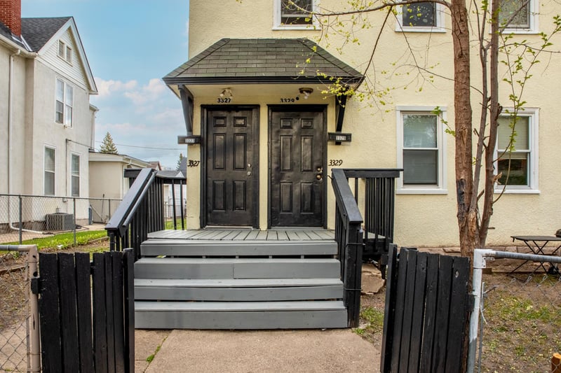 3327 Oakland Ave, Minneapolis, MN 55407