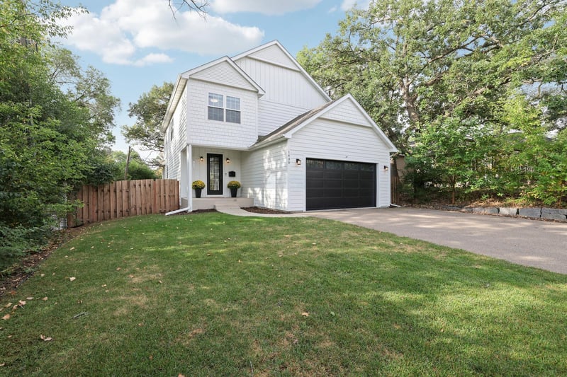 1430 Division St, Hopkins, MN 55343