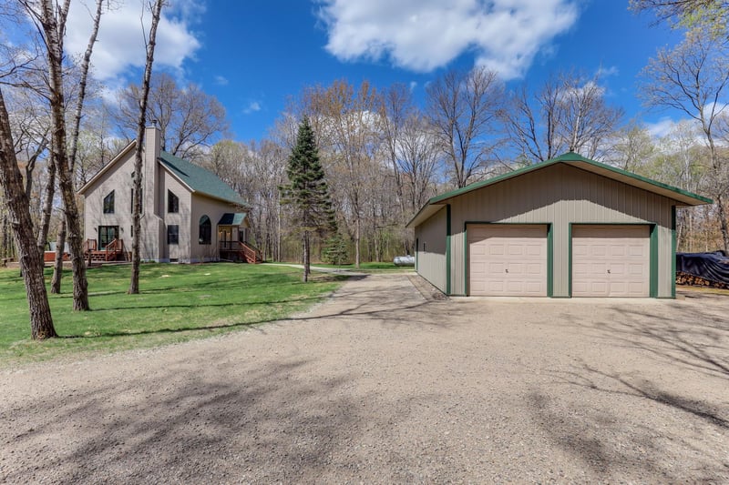 15786 41st St, Becker, MN 55308
