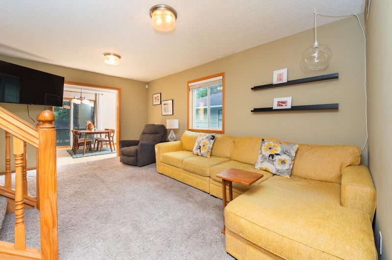 5218 N 4th St, Minneapolis, MN 55430