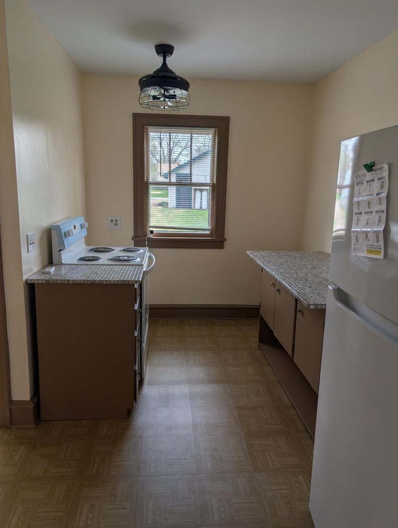 715 3rd St SE, Little Falls, MN 56345