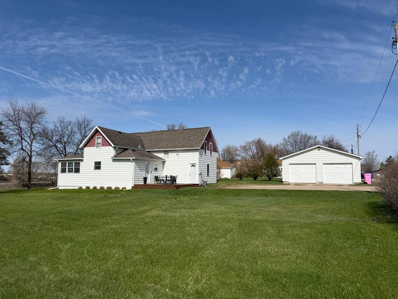 504 W Main Ave, Frazee, MN 56544