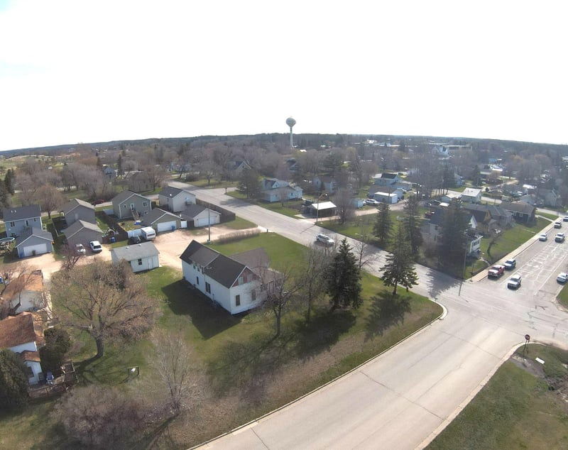 504 W Main Ave, Frazee, MN 56544