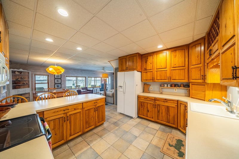 21468 County Highway 20, Pelican Rapids, MN 56572