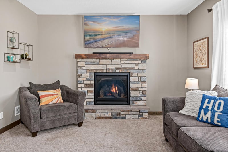 2120 21st Ave S, Lino Lakes, MN 55038