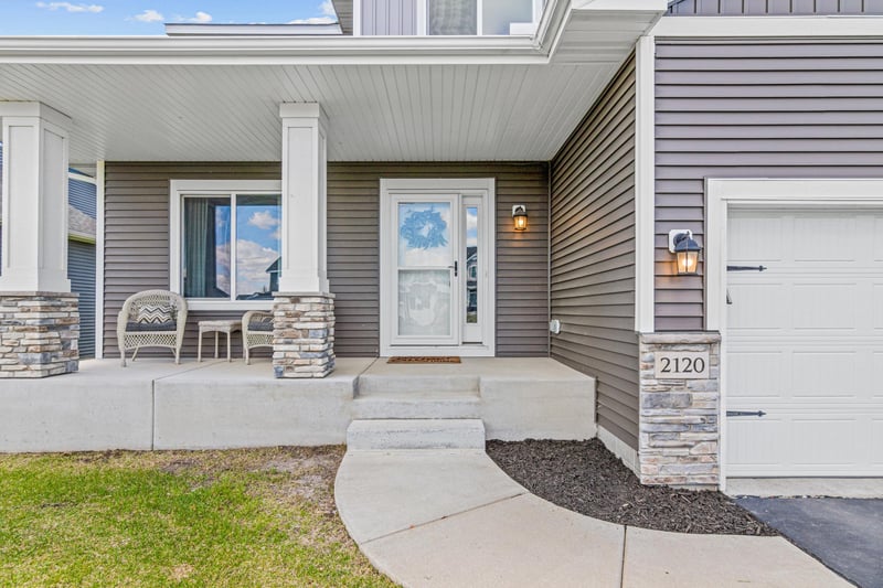 2120 21st Ave S, Lino Lakes, MN 55038